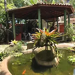 Suíte com Ar + frigobar+ Tv Sky